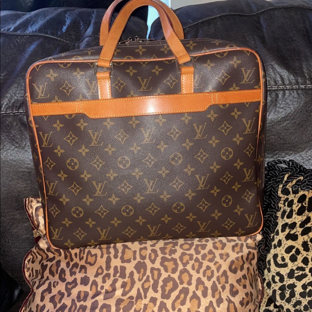 Authentic Louis Vuitton Vintage Briefcase